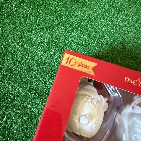 DIY Christmas Oranments Plaster & Paint Kit 10 Pieces NEW Merry Christmas in Box - Picture 4 of 12